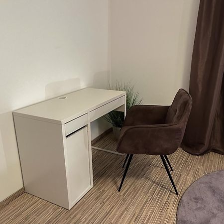 Paderborn City - Parkplatz - Netflix Apartment Ngoại thất bức ảnh